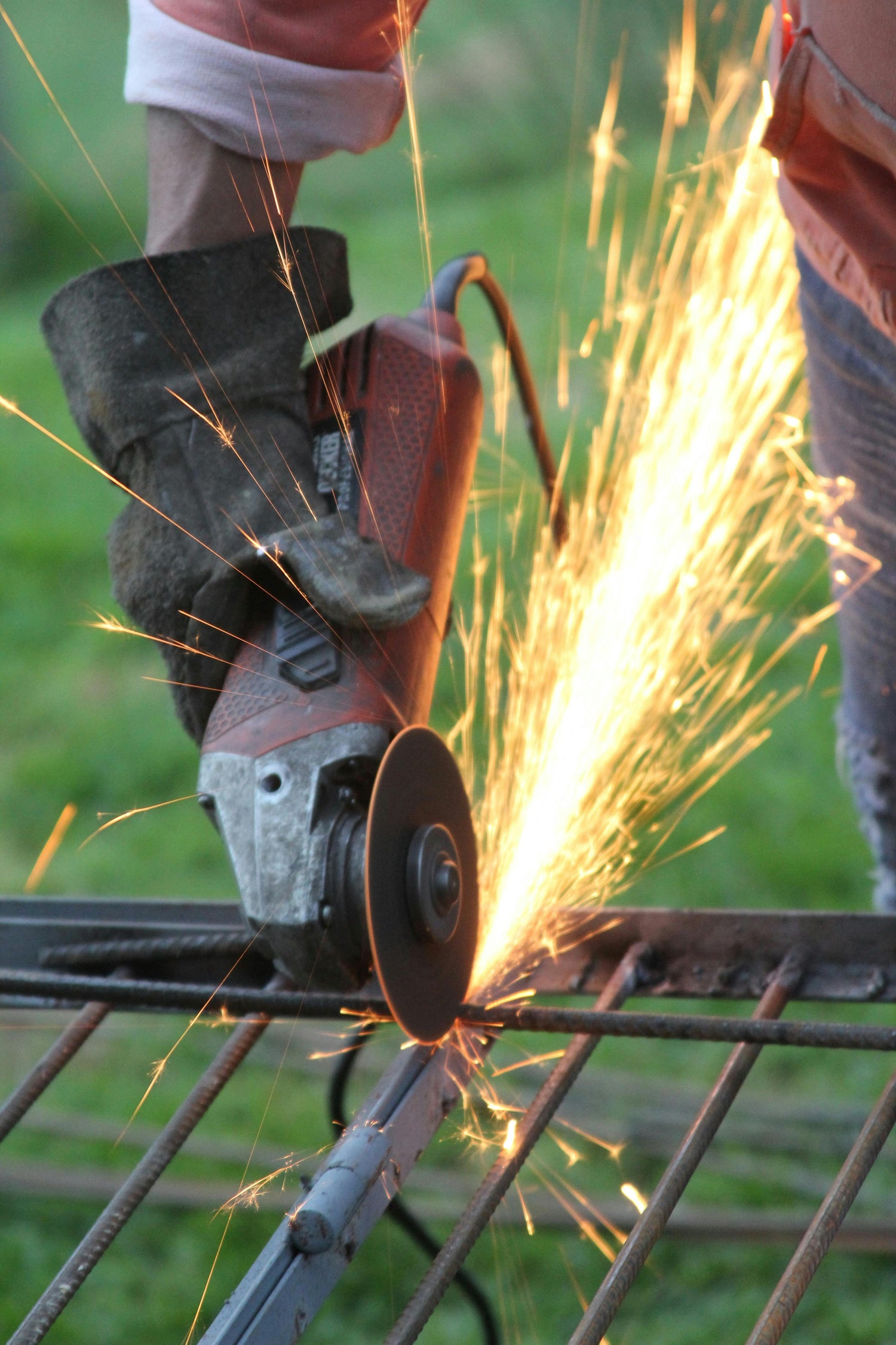 Abrasives & Cutting